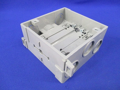軽量間仕切り用 両面アウトレットボックス(中形四角・深型)」 4個 汚れ有 RCDO-K4B