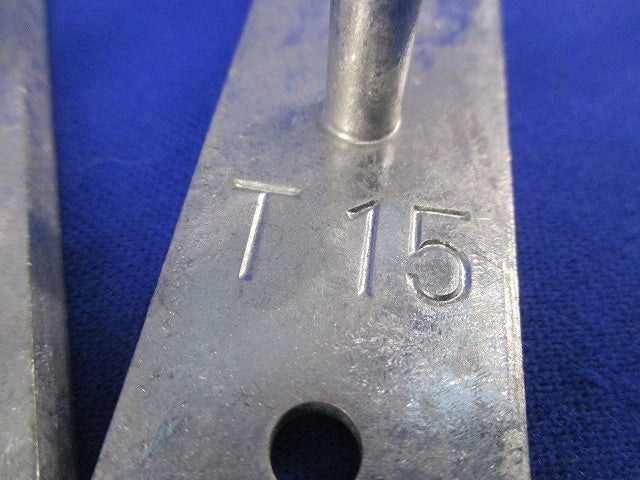 C型金物 2つ穴(28個入) T15
