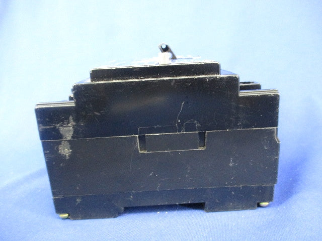 漏電ブレーカー3P3E100A ジャンク品 NV100-KC