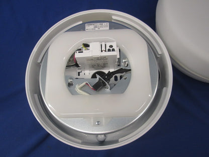 電池内蔵階段灯 丸形20形 防雨形L色 LEDTC21688L-LS1