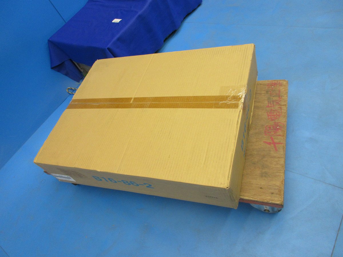 盤用キャビネット 露出形 奥行160mm(両扉)新品未開梱 B16-86-2