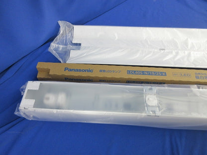 直管LEDランプベースライト 40形 天井直付型 反射笠付型 NNF41230CLE9