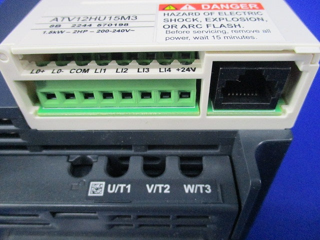 インバーター ATV12HU15M3