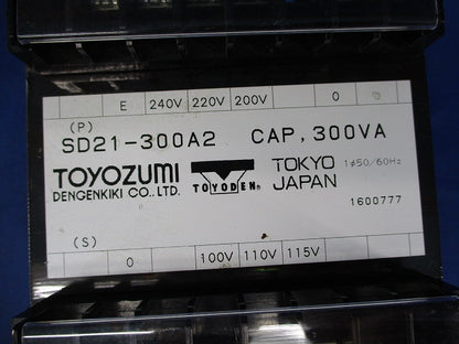 単相複巻トランス SD21-300A2