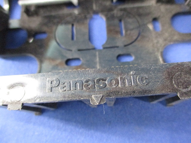 住宅用スイッチボックス浅型2コ用(10個入)(キズ・汚れ有) DM82202