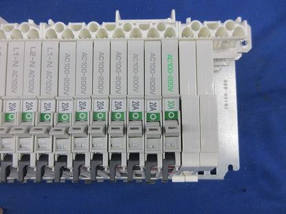 ホーム分電盤3P40A付(未使用品) ZLGS63-40TL-30他