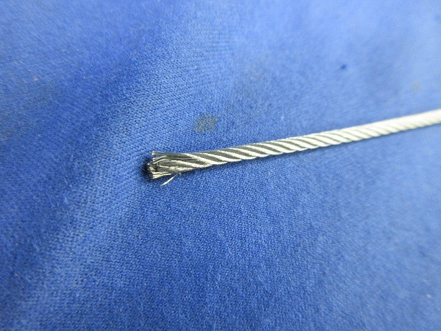 ワイヤーローブ2ｍｍ 重さ2690ｇ 型番不明