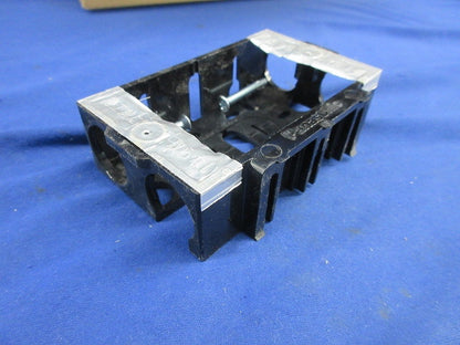 住宅用スイッチボックス 浅型1コ用(53個入) DM82100