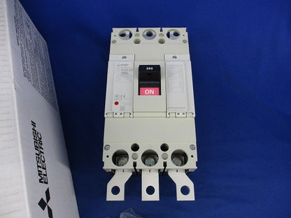 ノーヒューズブレーカ3P250A NF400-CW