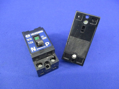 太陽光発電用開閉器10A300V(2個入) TK10