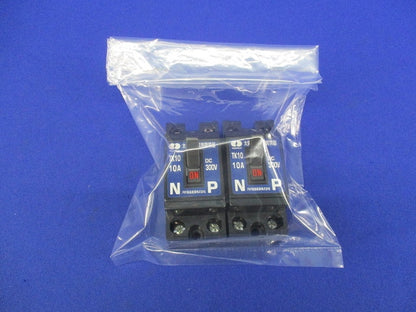 太陽光発電用開閉器10A300V(2個入) TK10