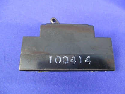 太陽光発電用開閉器10A300V(2個入) TK10