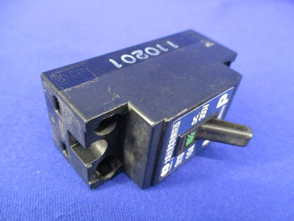 太陽光発電用開閉器10A300V(3個入) TK10