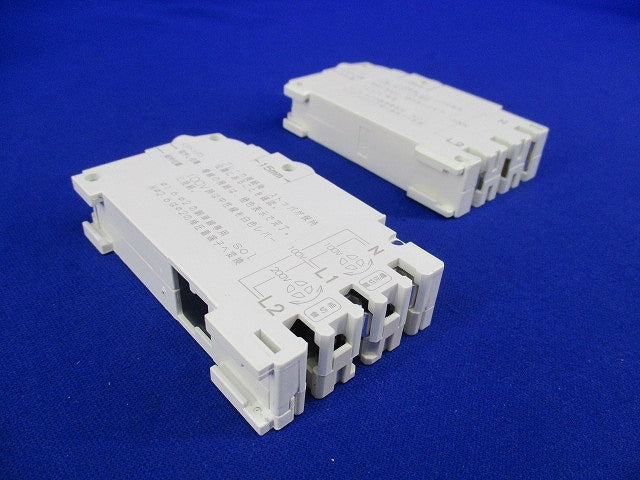 サーキットブレーカ 2P2E 30A 混在3個入 PN32TA