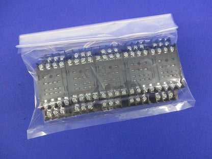 リレーソケット CZY-14A