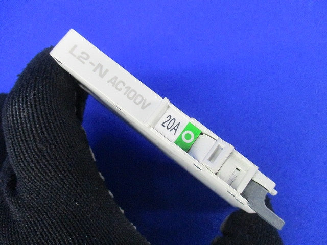 ノーヒューズブレーカー2P1E20A(4個入) NAS2P1E20-2