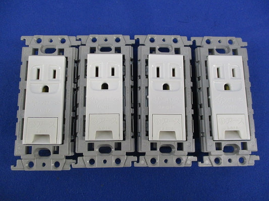 アースターミナル付コンセント(4個入)(ホワイト) WTF11314K