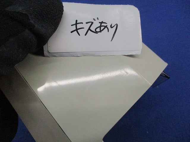 接地2P30A引掛防雨コンセント 傷・汚れ有 WK6330