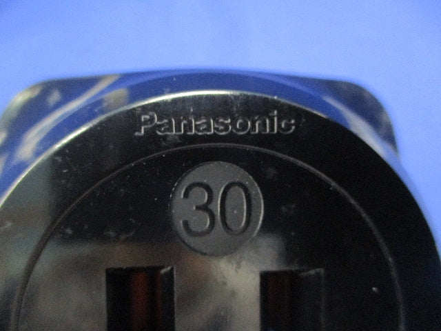 角型コンセント2P30A WK1230