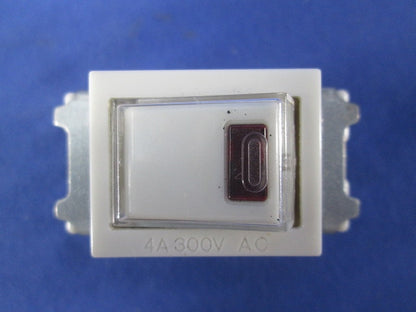 埋込パイロットスイッチB(3個入)(キズ・汚れ有) WN5241