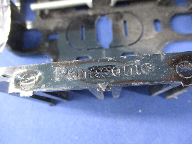 住宅用スイッチボックス標準型2コ用(20個入)(キズ・汚れ有) DM80202