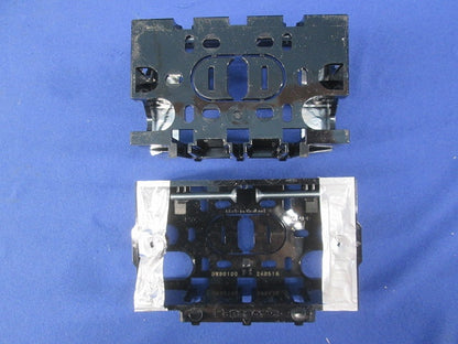 住宅用スイッチボックス(16個入)(キズ・汚れ有) DM80100