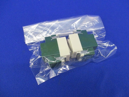 埋込パイロットスイッチC3路(2個入)(汚れ有) WN5242