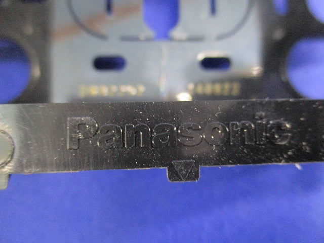 住宅用スイッチボックス浅型2コ用(5個入)(汚れ有) DM82202