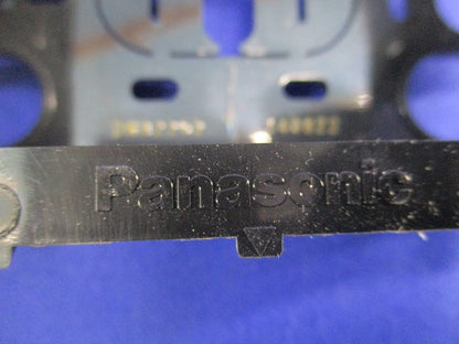 住宅用スイッチボックス浅型2コ用(5個入)(汚れ有) DM82202