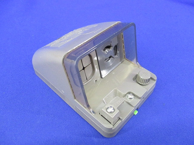 フル接地防水コンセント National WK4104K