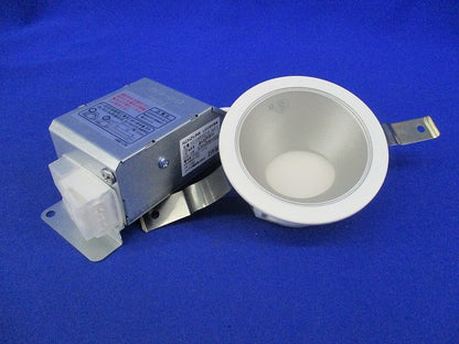 LEDコンフォートダウンライトφ75 AD1248W27-A