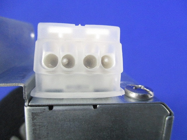 LEDコンフォートダウンライトφ75 AD1248W27-A