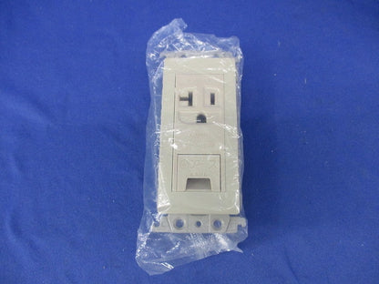 埋込コンセント(ホワイト)利休色 National WTF1931