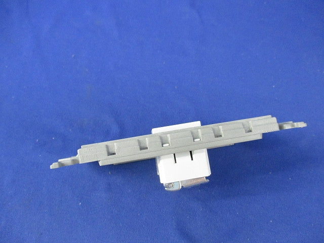 埋込BSホーム用テレビコンセント(ホワイト)National WTF4761