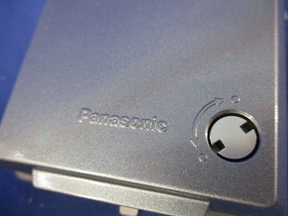 薄型金属ガードプレート3コ用 傷有 WN7863K