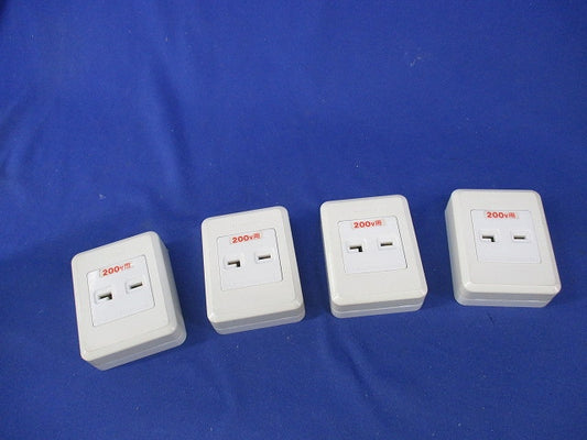 露出コンセント(4個入) WKS191