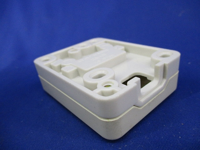 露出コンセント(4個入) WKS191