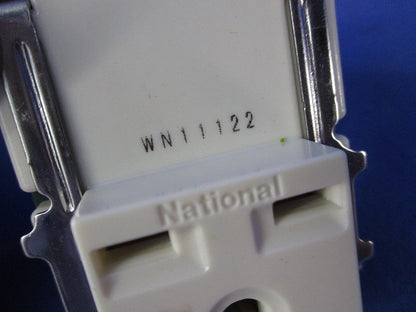 15A埋込接地コンセント(3個入) WN11122