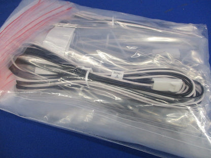 SLコネクタ付電源ケーブル 3000mm 10個入 CAD-3000-MCNN-I-10
