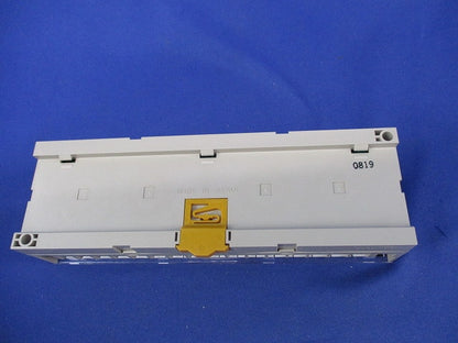 コネクタ端子台変換ユニット XW2C-20G5-IN16