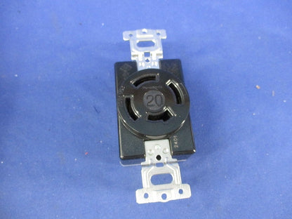 接地3P20A引掛埋込コンセント(4個入) WF2420K