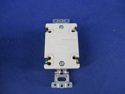 接地3P20A引掛埋込コンセント(4個入) WF2420K