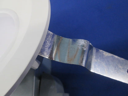 LEDダウンライトφ100(電球色)(キズ・汚れ有) LEDD87000L(W)-LS