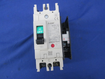 ノーヒューズ遮断器2P10A(アラームスイッチ付) NF63-SV