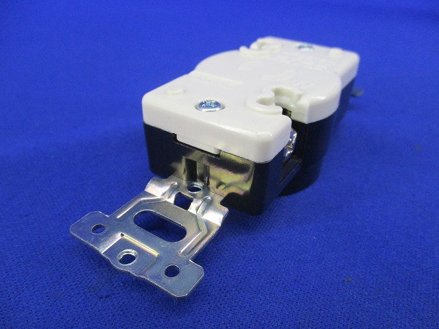 引掛埋込コンセント(3個入)ブラック WF2215K