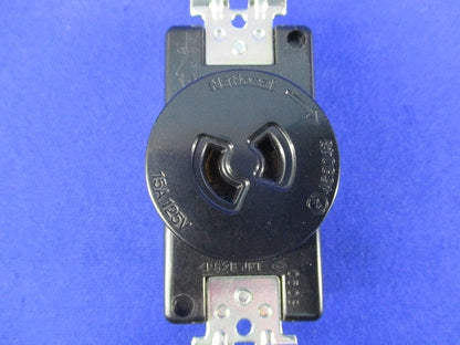 引掛埋込コンセント(3個入)ブラック WF2215K