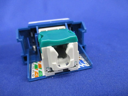 情報モジュラジャック CAT5E(4個入)(ホワイト) NR3160W