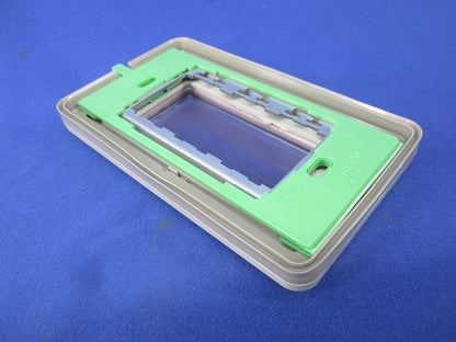 防雨埋込スイッチプレート(2個入) WN7943