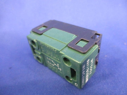 埋込ほたるスイッチC(5個入) WT5052