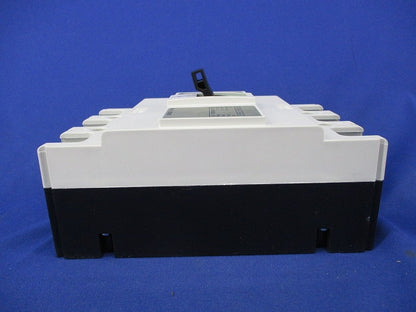 ノーヒューズブレーカ 3P200A(テプラ有) NB223E-200
